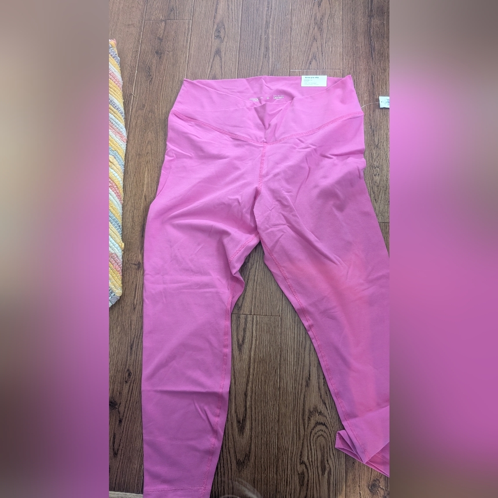 Pink old navy workout leggings